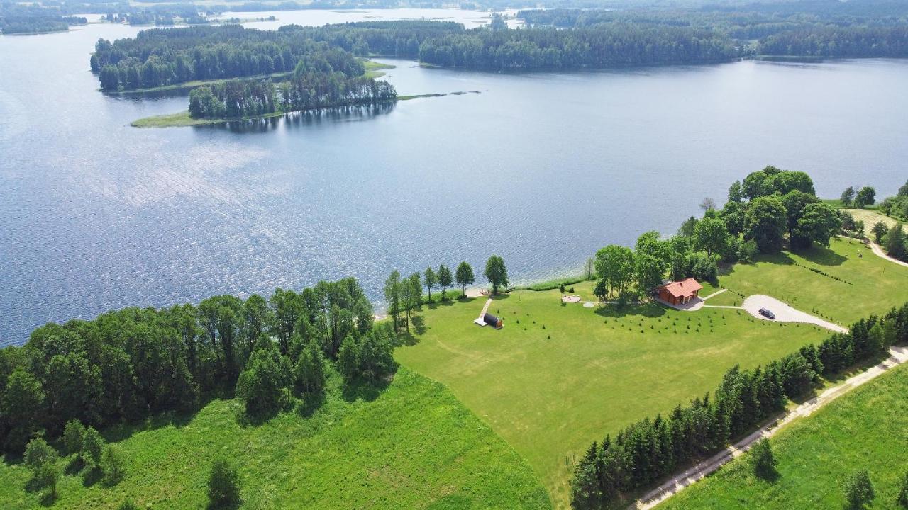 Meku Vila Degučiai Exteriör bild