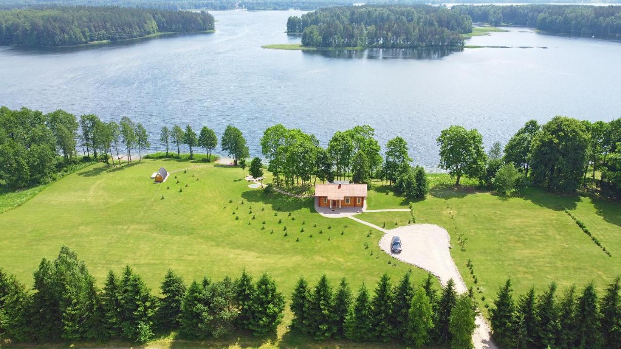 Meku Vila Degučiai Exteriör bild