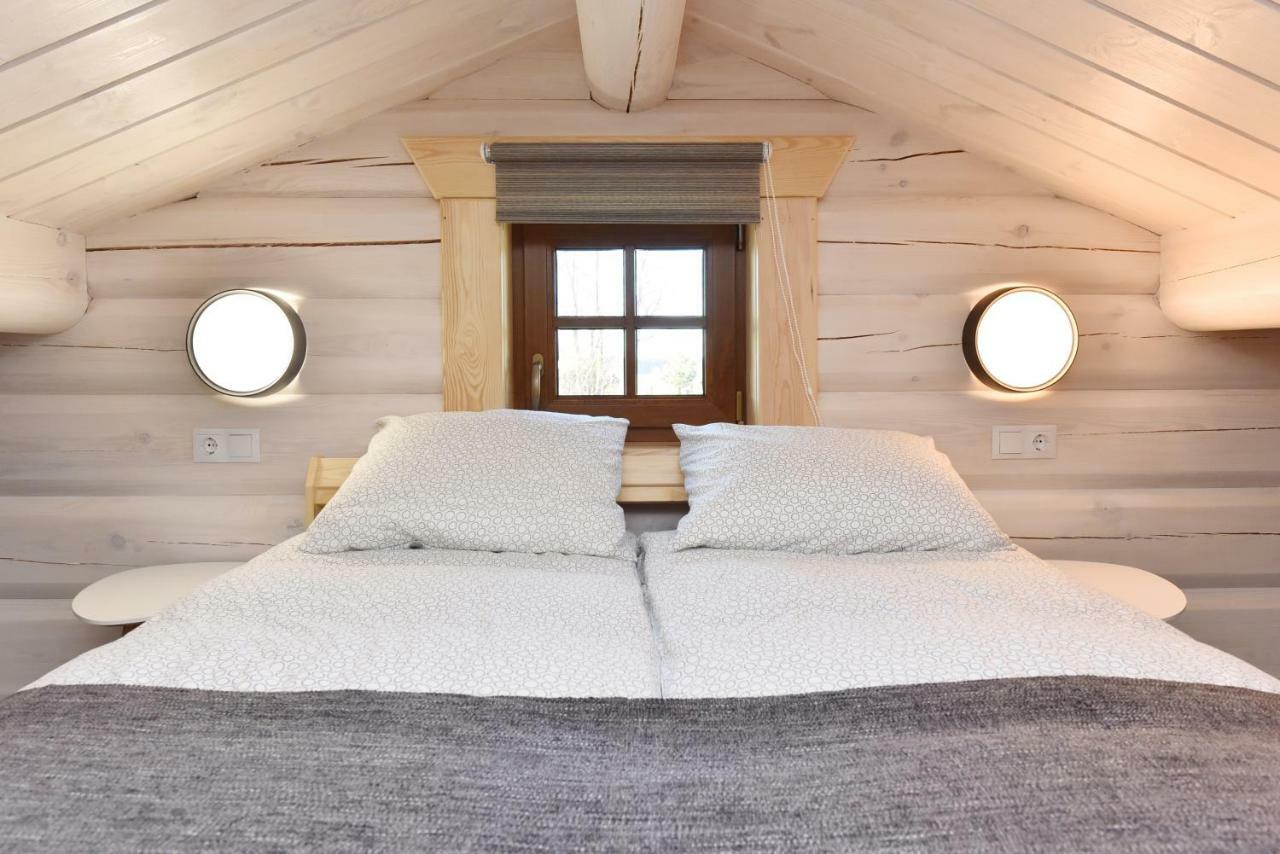 Meku Vila Degučiai Exteriör bild