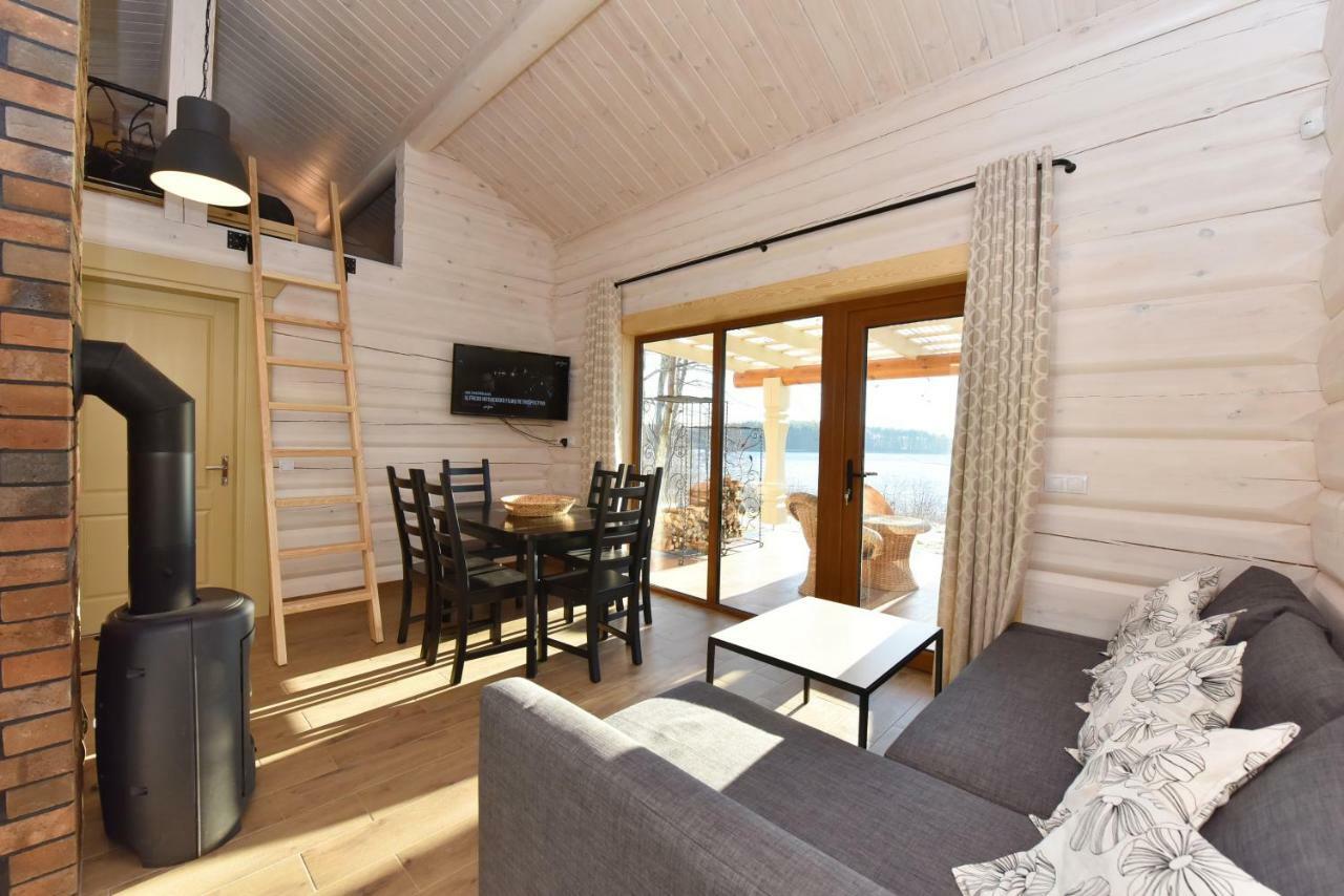 Meku Vila Degučiai Exteriör bild