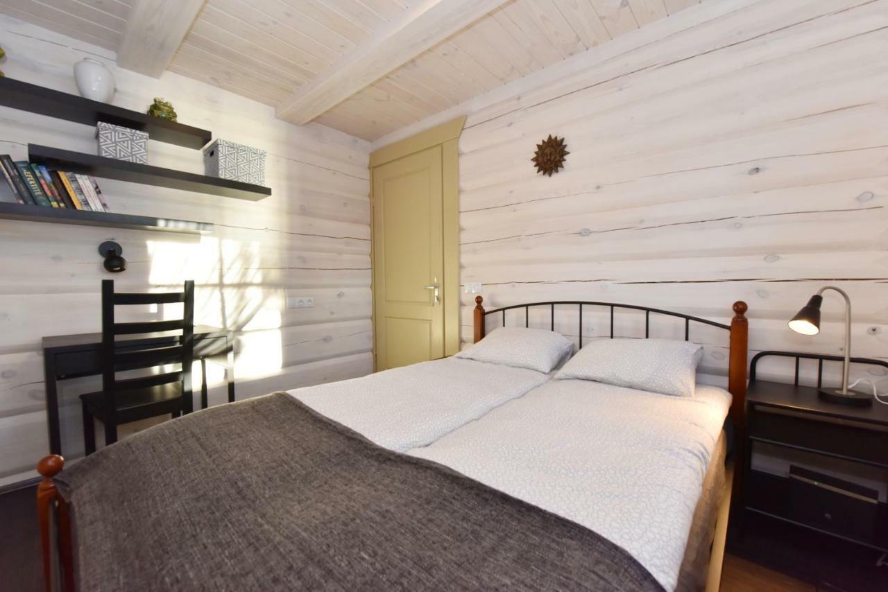 Meku Vila Degučiai Exteriör bild