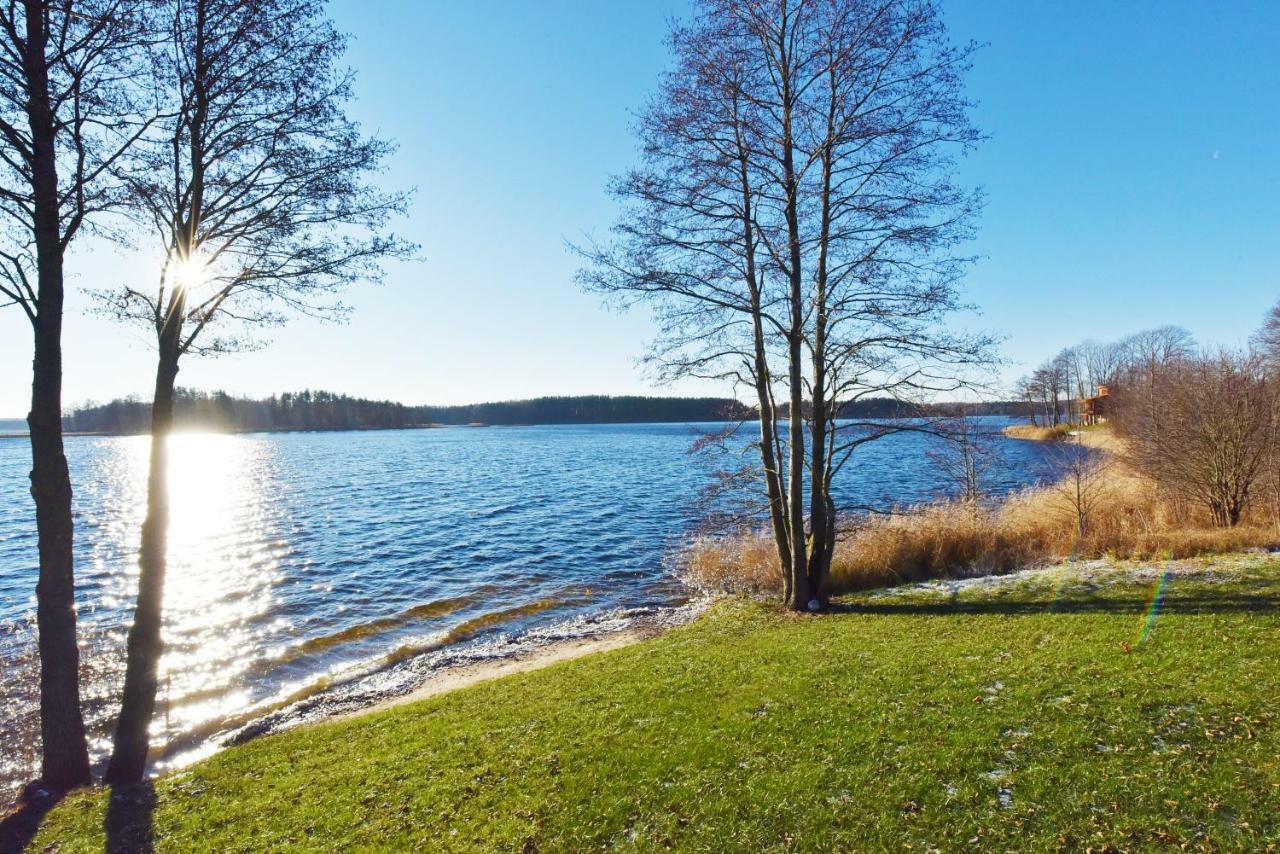 Meku Vila Degučiai Exteriör bild