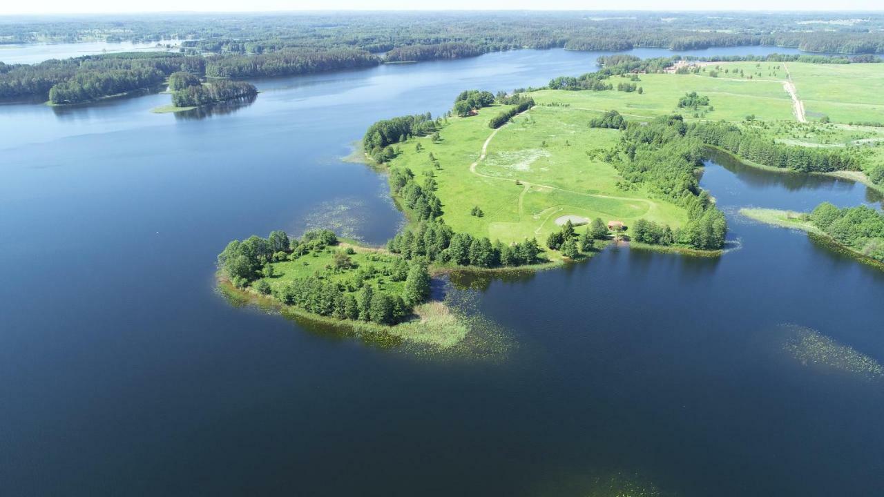 Meku Vila Degučiai Exteriör bild