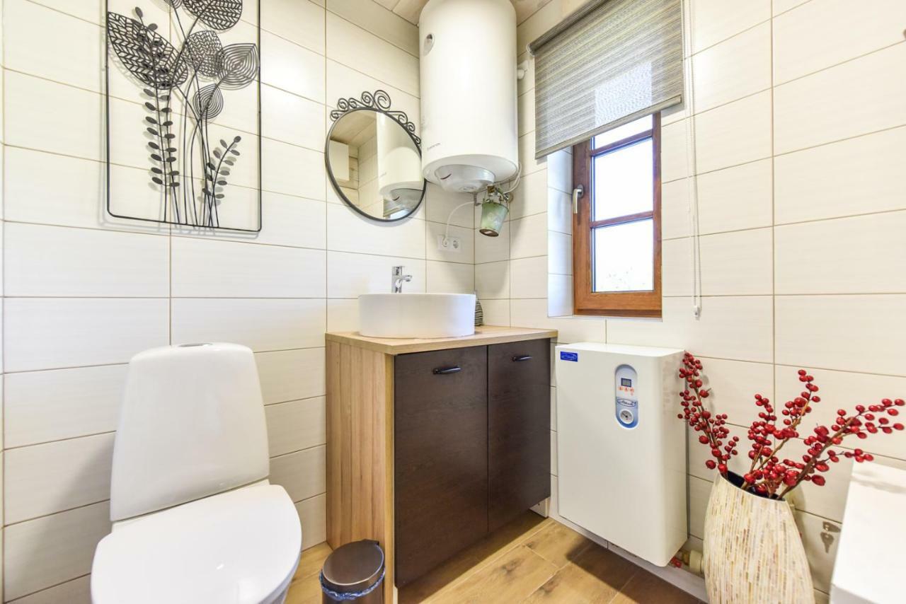 Meku Vila Degučiai Exteriör bild